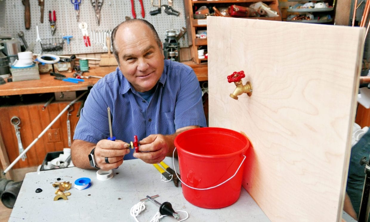 How To Find and Hire a Qualified Plumber