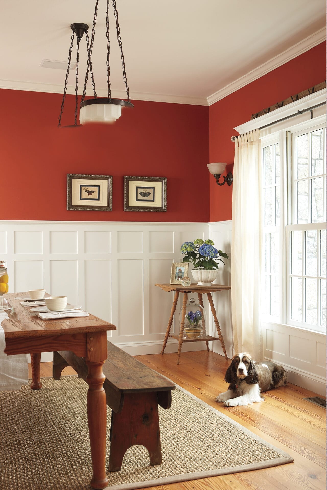 Everything You Need to Know About Wainscoting