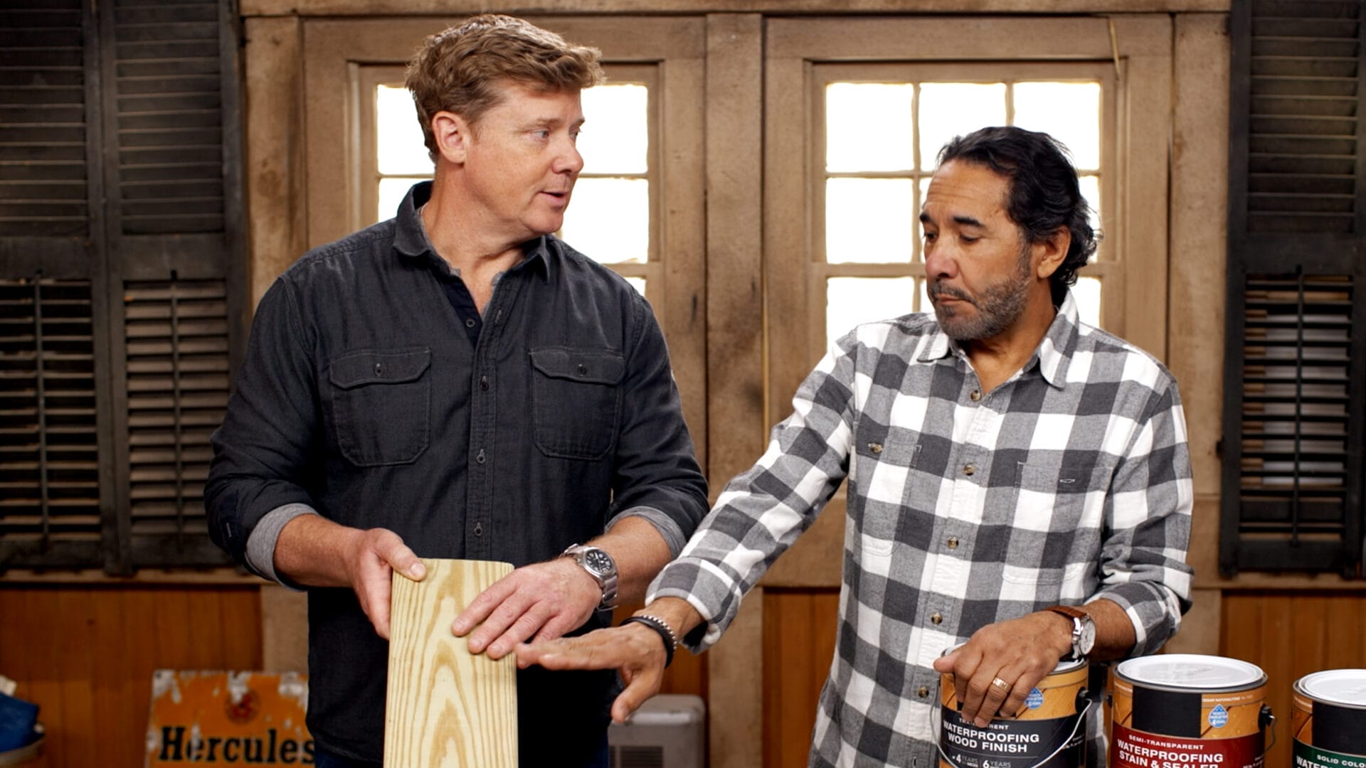 S22 E24: Mauro Henrique discusses different grades of deck stain with Kevin O'Connor