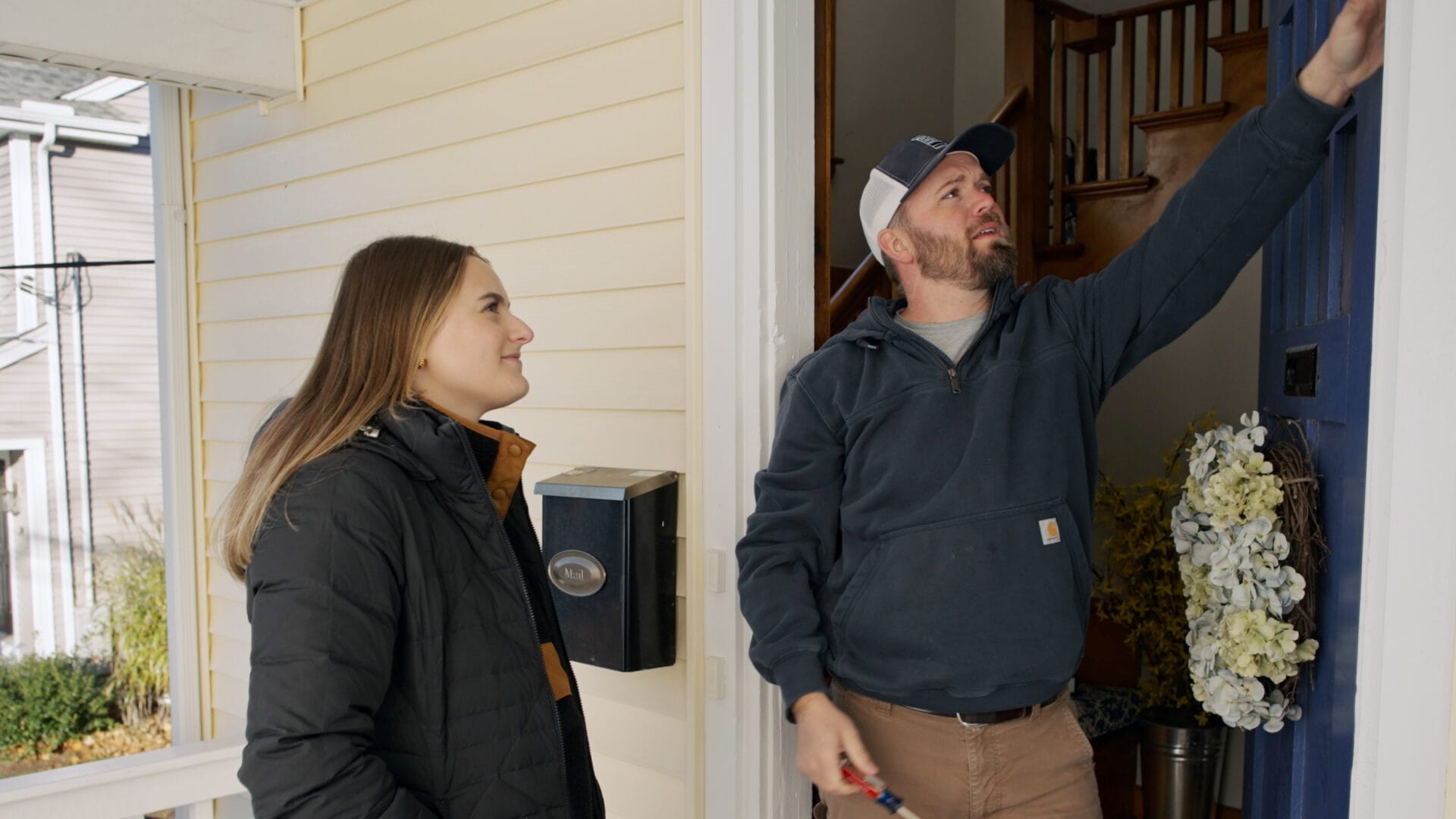 S23 E21: Nathan Gilbert helps a homeowner restore the integrity of her front door’s hinge