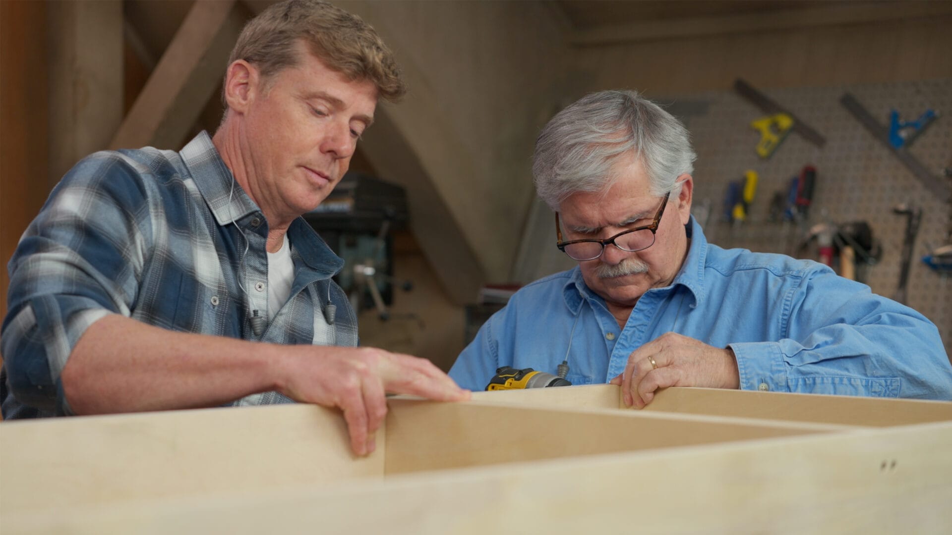 S23 E26: Kevin O'Connor and Tom Silva build mudroom cubbies