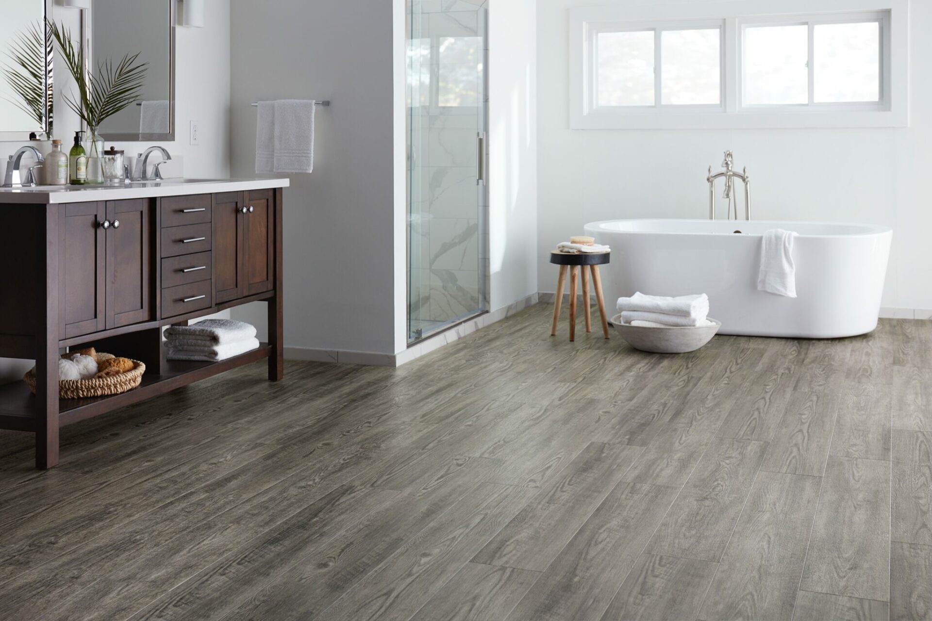 Vinyl vs. Laminate Flooring: Which Is Best for Your Home?