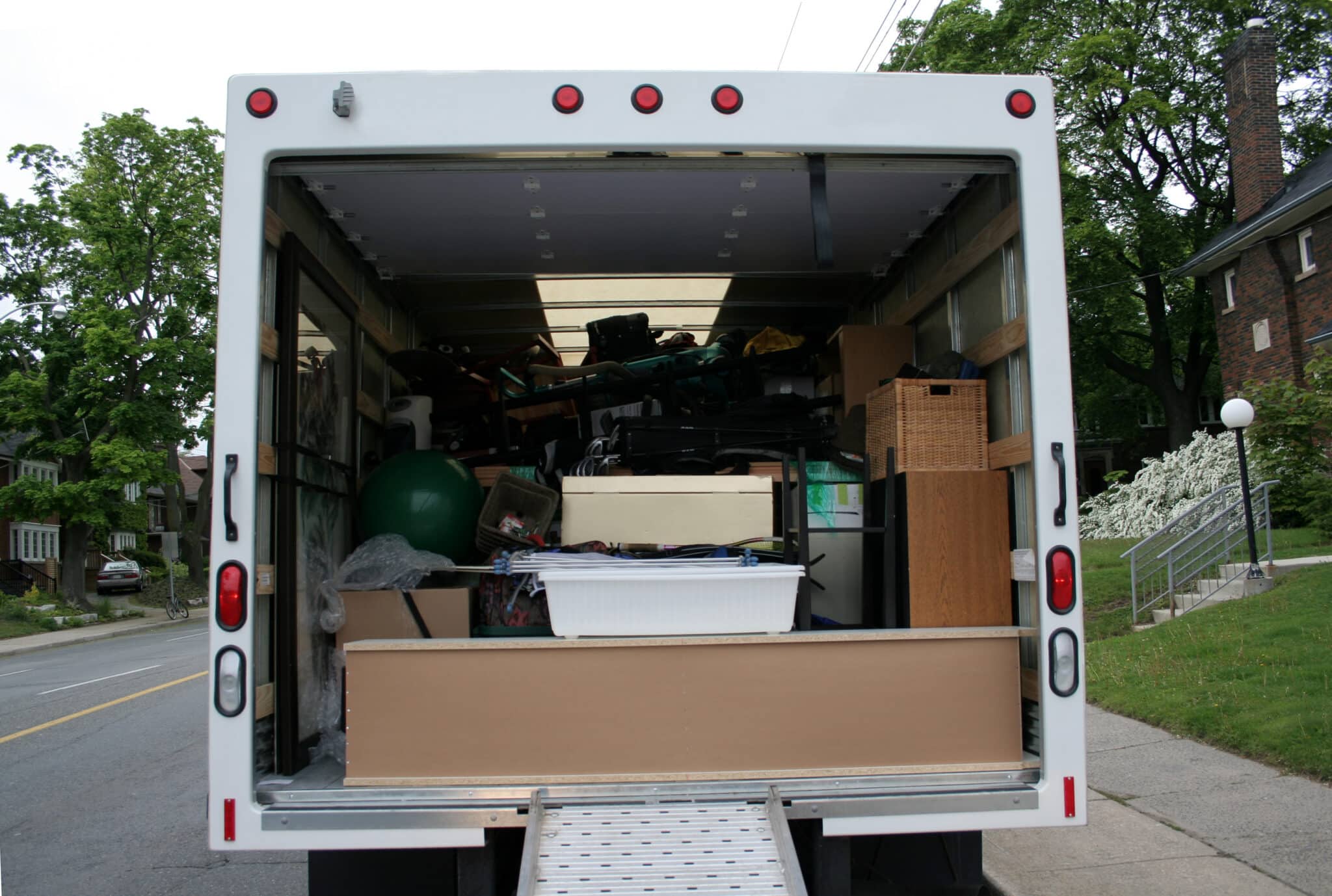 How Much Does It Cost To Rent a Moving Truck?