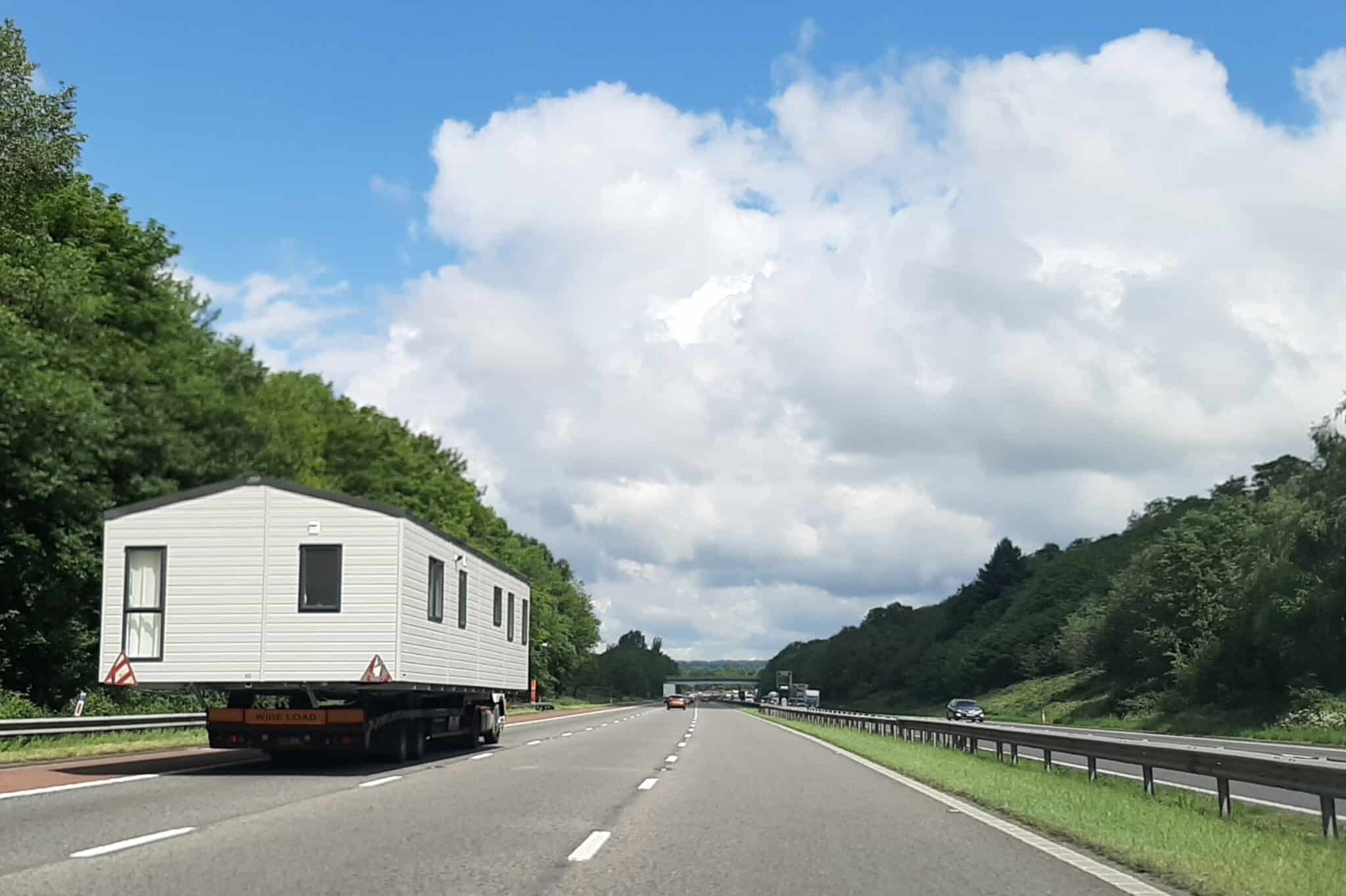 How Much Does It Cost To Move a Mobile Home?